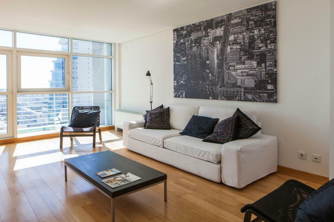 Rent4Rest Lisbon Parque Das Nacoes 17Th Floor River View エクステリア 写真
