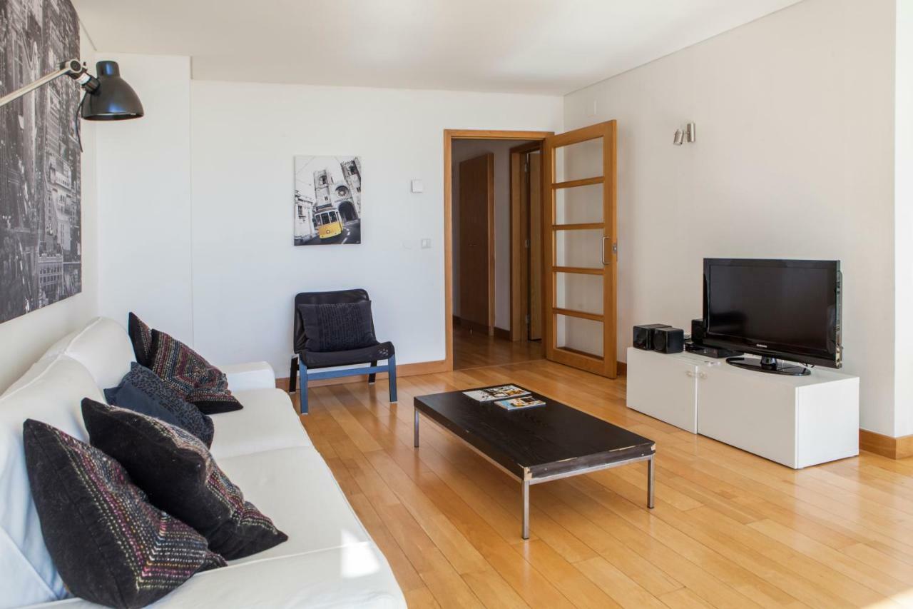 Rent4Rest Lisbon Parque Das Nacoes 17Th Floor River View エクステリア 写真