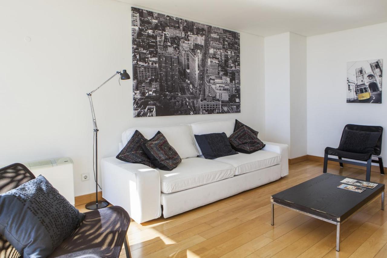 Rent4Rest Lisbon Parque Das Nacoes 17Th Floor River View エクステリア 写真